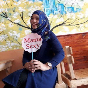 Cherly Nuraini profile icon