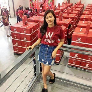 น้ำ'หวาน 'นนน profile icon