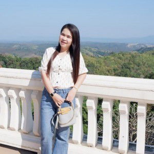 Nooshcharee Poomngern profile icon