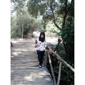 Risa Munawaroh profile icon