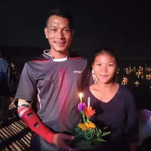 พี่รัช กับ น้องแก้ว profile icon