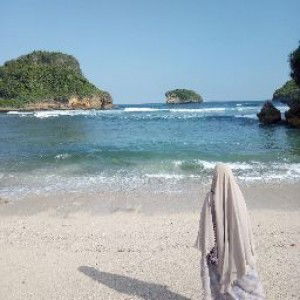 Ayu Rizki profile icon