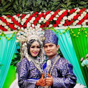 Indahsri Armayuni profile icon