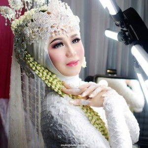 Teh Neng Seftiyani Setiani profile icon