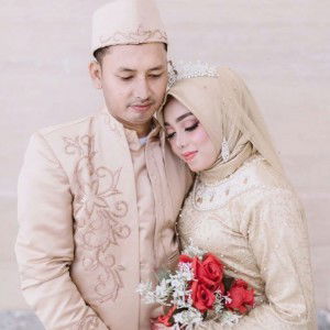 Putri Sri Dewi profile icon