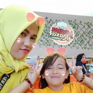 Nhie Zahra Nuraeni profile icon