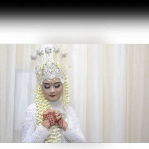 Dina Marlia profile icon