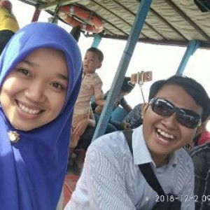 Devi Nurvitasari profile icon