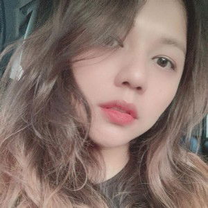 Panicha Srichaluam profile icon