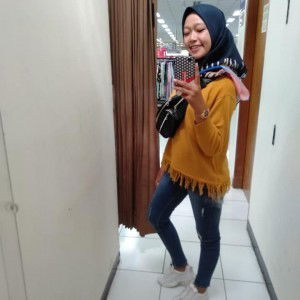 Putri Nur Oktaviani profile icon