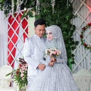 Euis Badriah profile icon