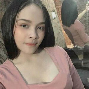 ขมคอ ขอโอเล่หน่อย profile icon