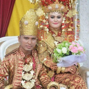 Anah Agustina SElalu profile icon