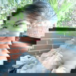 Tom Piyada profile icon