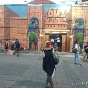 RAanggraeni Legiabis profile icon