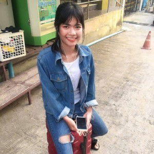 เปรี้ยว' ปี้. profile icon