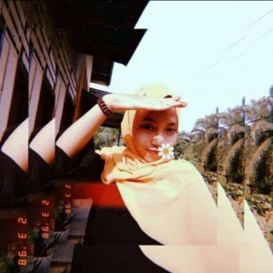 Intan Ambarwati profile icon
