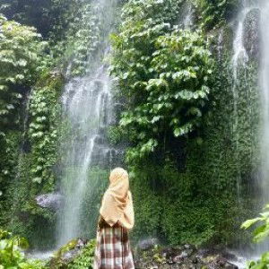 Indah Rachman profile icon