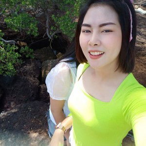 รถ' เบนซ์ profile icon