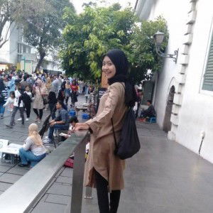 Wiwik I W profile icon