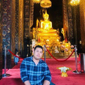 Apiwat Pholpradab profile icon