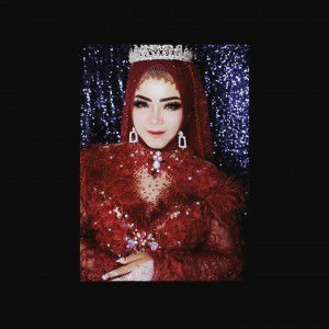 Novhia Fransisca profile icon