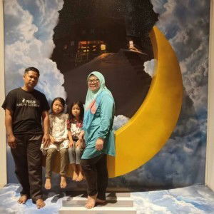 Rina Haryani Ismail profile icon