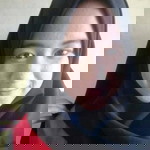 Putt Putri profile icon