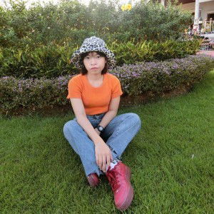 Ayomini Oily profile icon