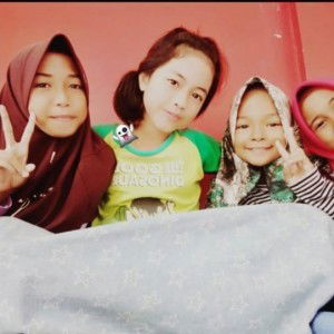 Ratna Nana profile icon