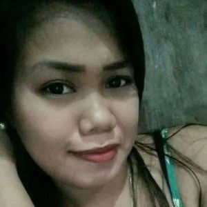 Paola Crisostomo Roxas profile icon