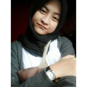 Riris Deralisna profile icon