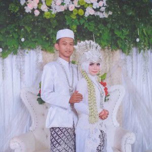 Eva Melina profile icon