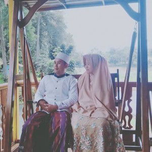 Fitri Burdah profile icon