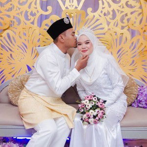 Izzati Zawawi profile icon