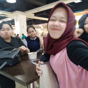 Lena Lenot profile icon