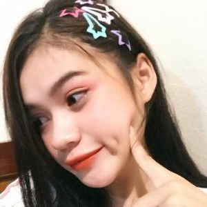 Earth laila profile icon