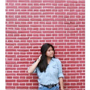 uli yulianti profile icon