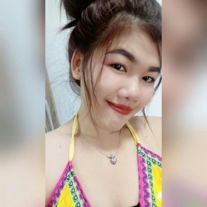 Charisa Srikhatkhao profile icon