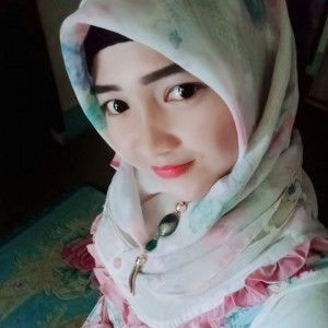 Nining Azza Partll profile icon