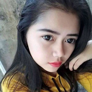 Yayang Miia Apriliani Nurhalimah profile icon