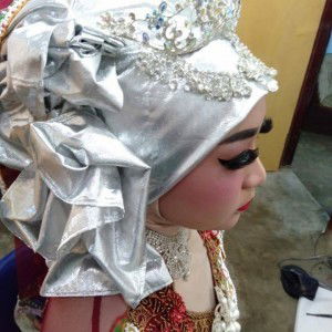 Nanda Retno profile icon