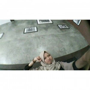 Upi Ulandari profile icon