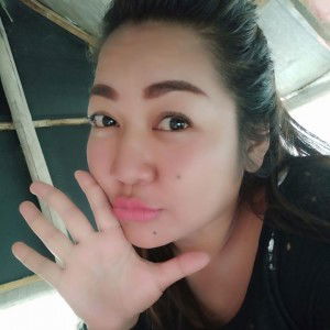 Risma Enda Puspita ZeelaShop profile icon