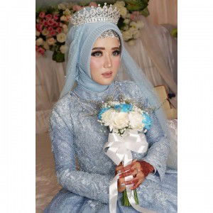 ELvina Dwi Mulyas Tuty profile icon