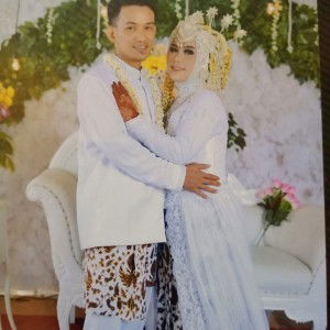 Fitri Sarry profile icon