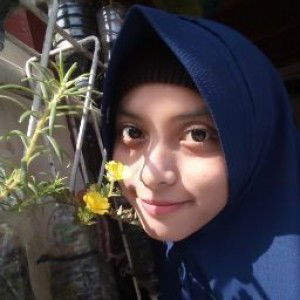 Farah Almas profile icon