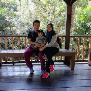 Elly Naz profile icon