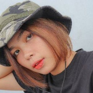 Jullia Aquino profile icon