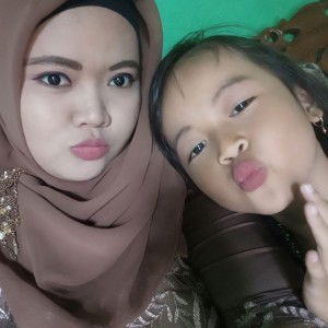 sri rahayu profile icon